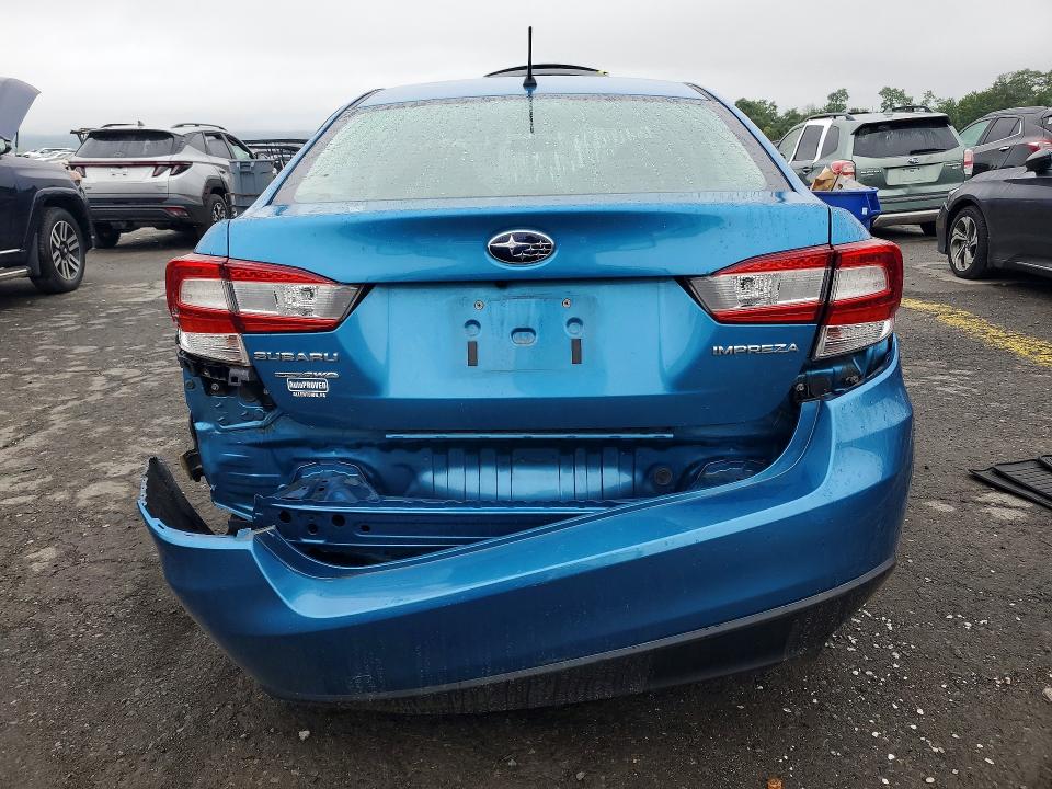 Снимка 6 от търг – 2018 SUBARU IMPREZA с VIN 4S3GKAA68J3606518