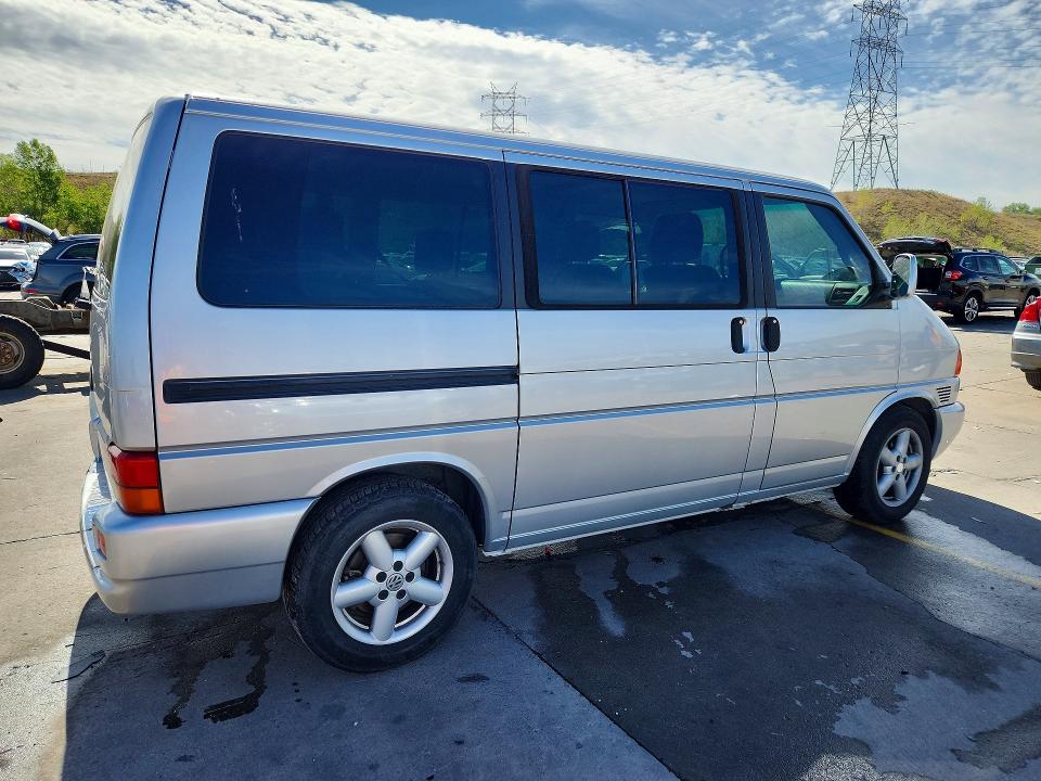 Снимка 3 от търг – 2003 VOLKSWAGEN EUROVAN с VIN WV2KB47033H031590