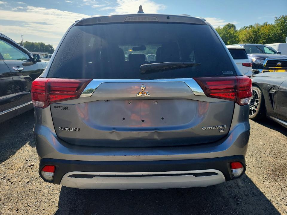Photo 6 from auction – 2019 MITSUBISHI OUTLANDER with VIN JA4AZ3A35KJ001270