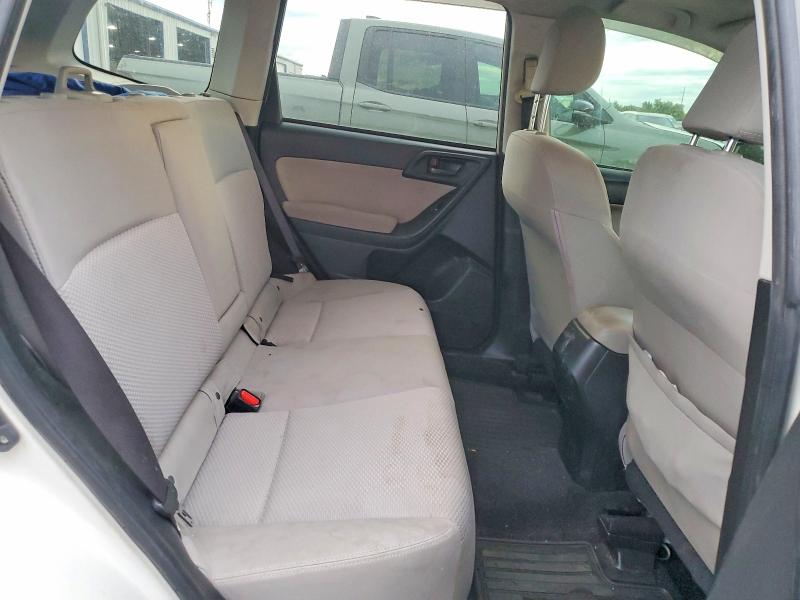 Снимка 10 от търг – 2015 SUBARU FORESTER с VIN JF2SJADCXFG405395