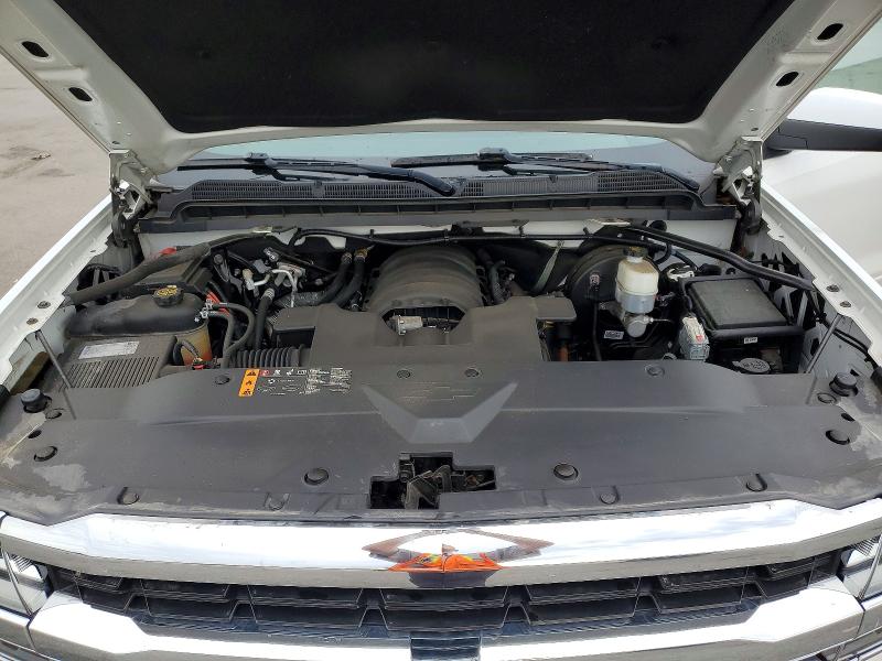 Photo 11 from auction – 2018 CHEVROLET SILVERADO with VIN 3GCUKREC2JG442679