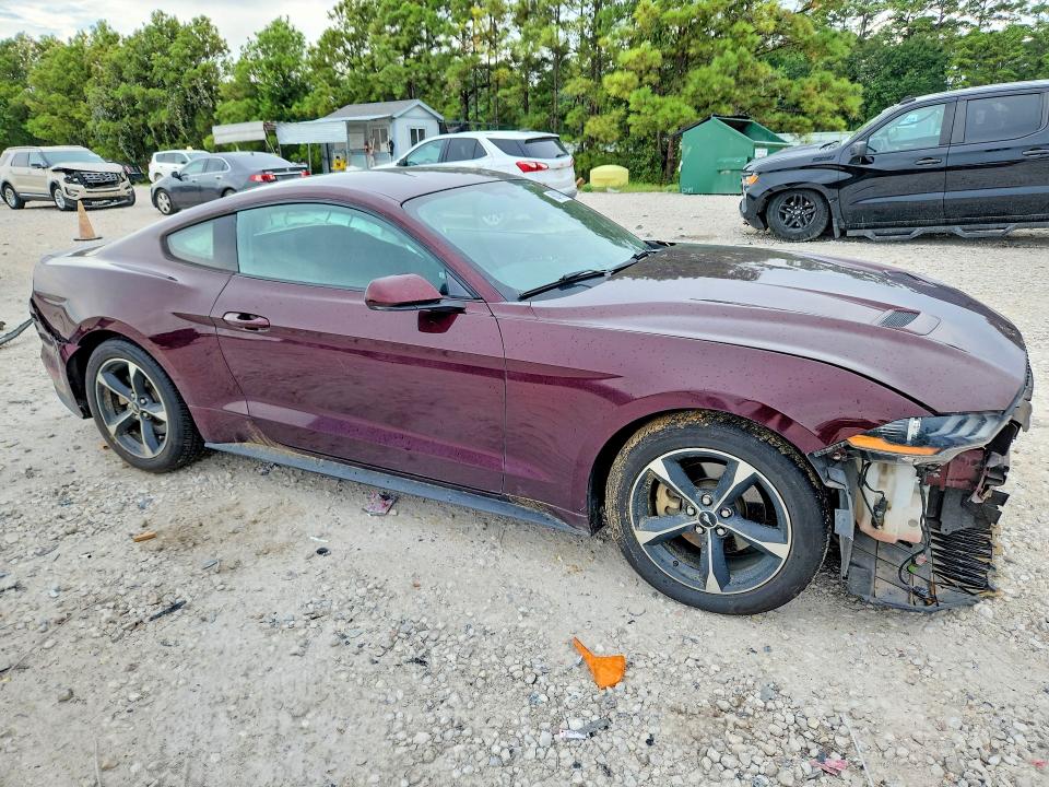 Foto 4 de la subasta – 2018 FORD MUSTANG con VIN 1FA6P8TH8J5126686
