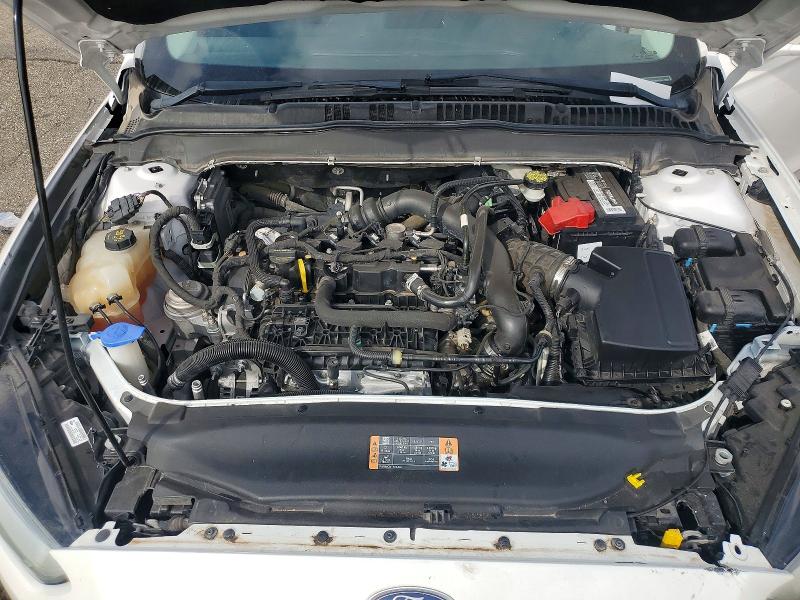 Фото 11 с аукциона – 2016 FORD FUSION с VIN 3FA6P0HD0GR328354
