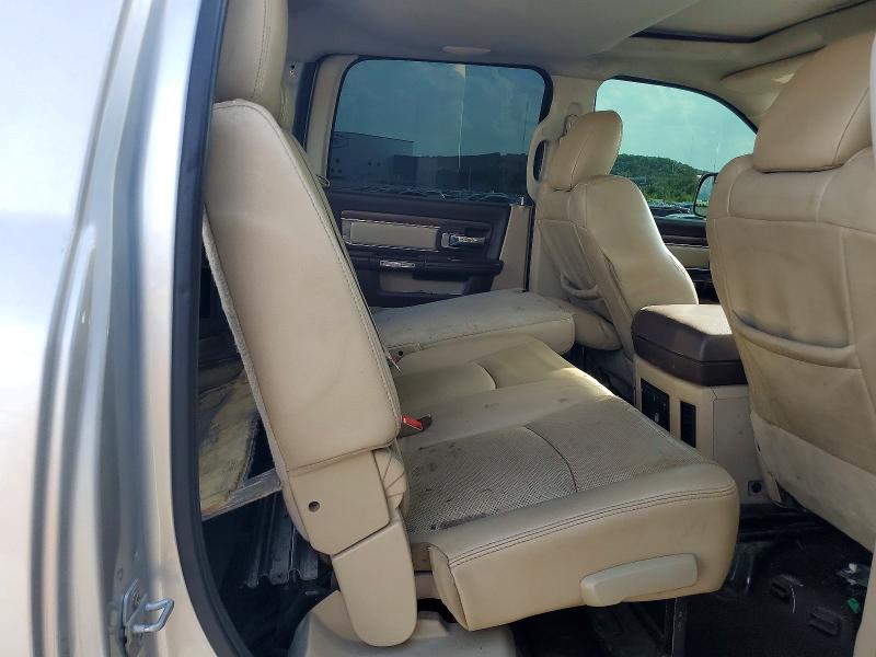 Foto 10 de la subasta – 2015 RAM 3500 con VIN 3C63RRML9FG630364