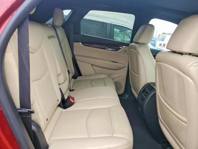 Photo 11 from auction – 2017 CADILLAC XT5 with VIN 1GYKNDRS4HZ281419