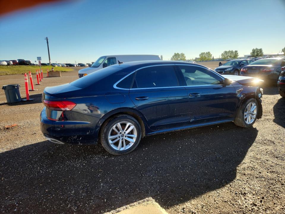 Photo 3 from auction – 2021 VOLKSWAGEN PASSAT with VIN 1VWBA7A32MC019139