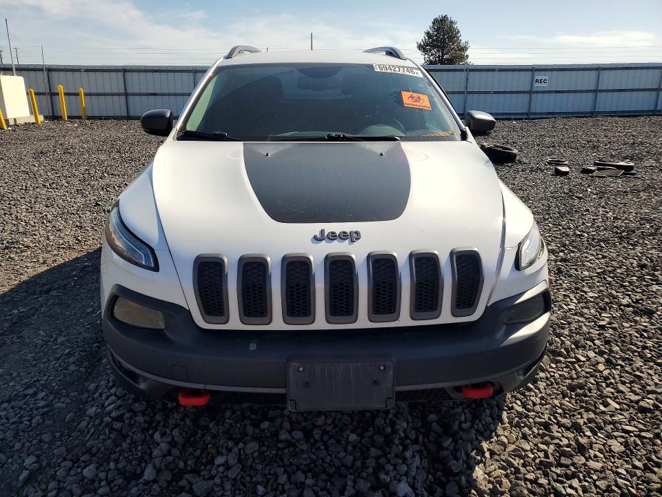 Photo 5 from auction – 2016 JEEP CHEROKEE with VIN 1C4PJMBS0GW261945
