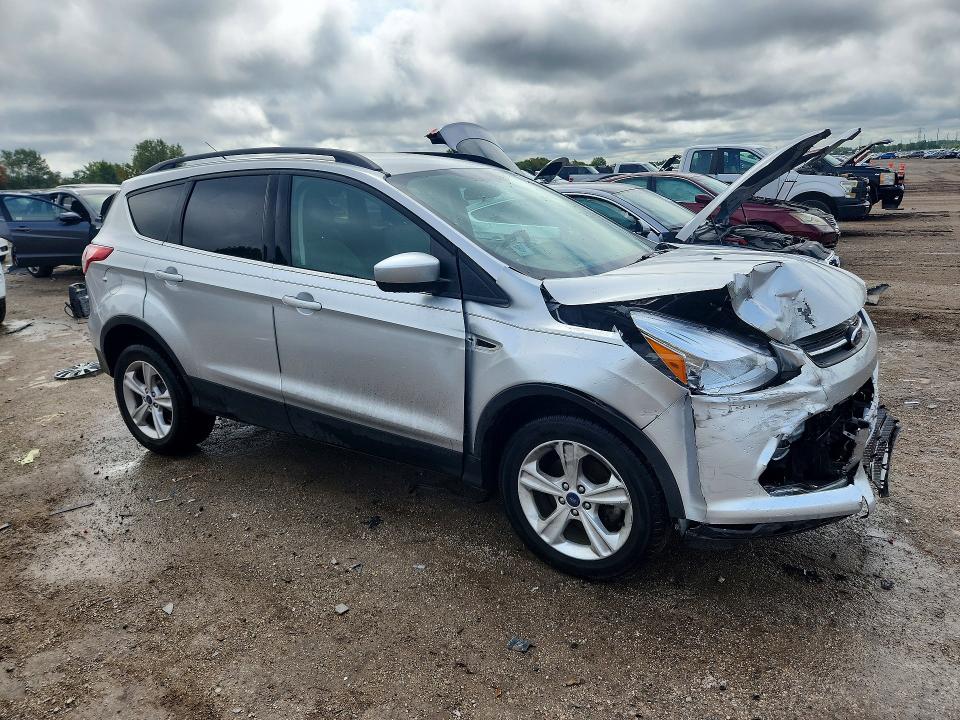 Photo 4 from auction – 2015 FORD ESCAPE with VIN 1FMCU0GX4FUB37265