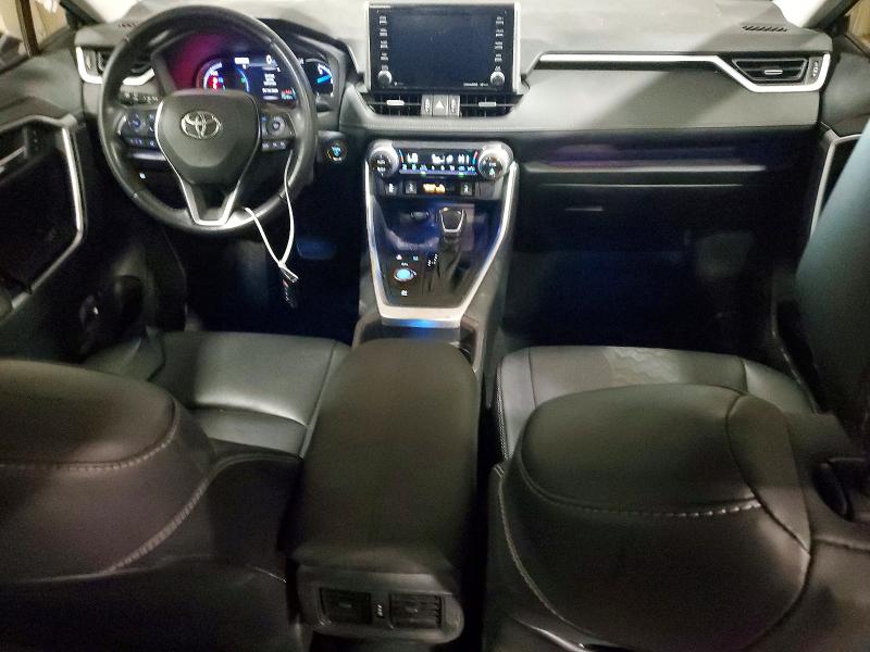 Photo 8 from auction – 2019 TOYOTA RAV4 with VIN 2T3DWRFV8KW031552