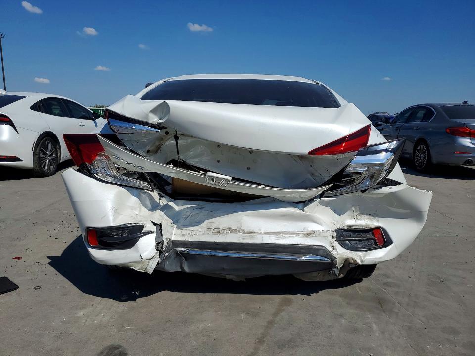 Photo 6 from auction – 2020 HONDA CIVIC with VIN 19XFC2F6XLE007302