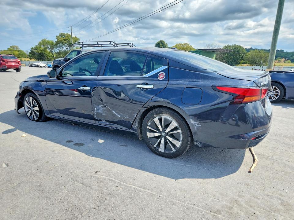 Снимка 2 от търг – 2022 NISSAN ALTIMA с VIN 1N4BL4DV1NN305469