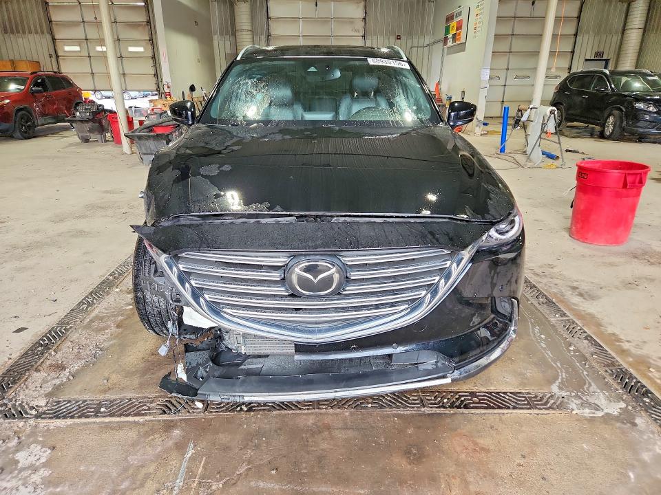 Фото 5 с аукциона – 2018 MAZDA CX-9 с VIN JM3TCBDY1J0228758