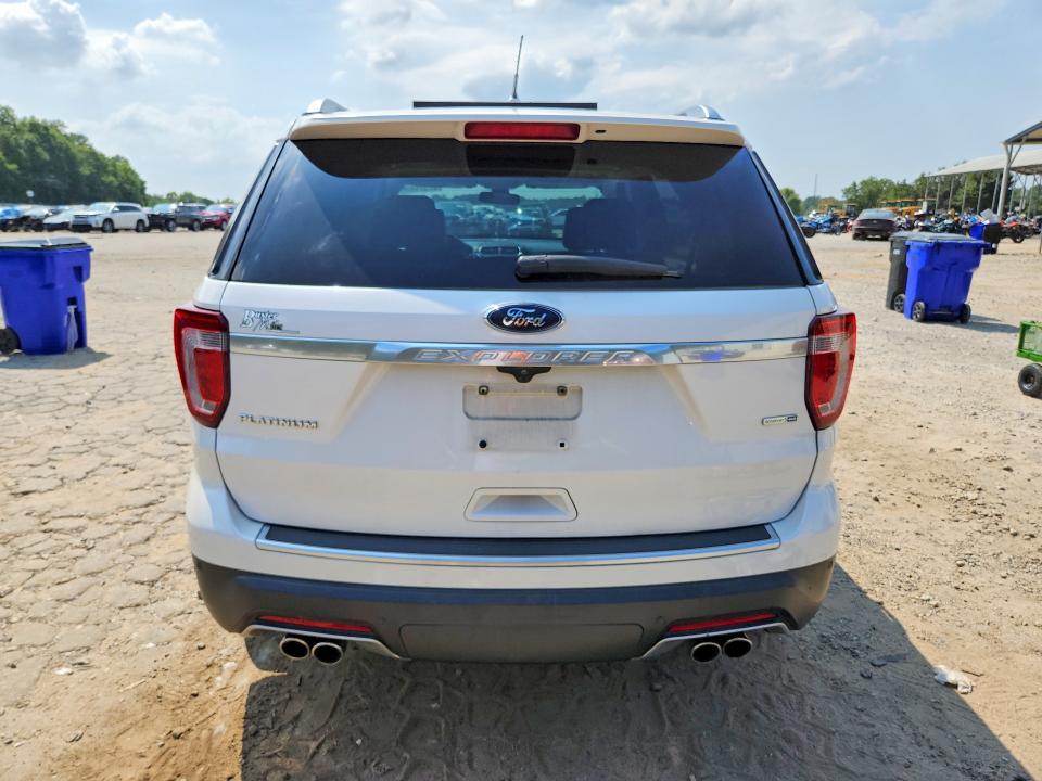 Photo 6 from auction – 2018 FORD EXPLORER with VIN 1FM5K8HT9JGC11795
