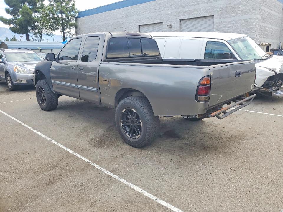 Photo 2 from auction – 2004 TOYOTA TUNDRA with VIN 5TBRT34154S452847