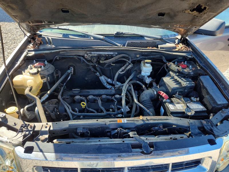 Photo 12 from auction – 2011 FORD ESCAPE with VIN 1FMCU9D76BKA62485