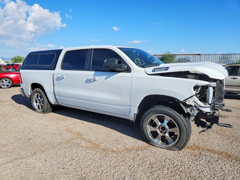 Zdjęcie 4 z aukcji – 2020 RAM 1500 z VIN 1C6RREFT2LN333830