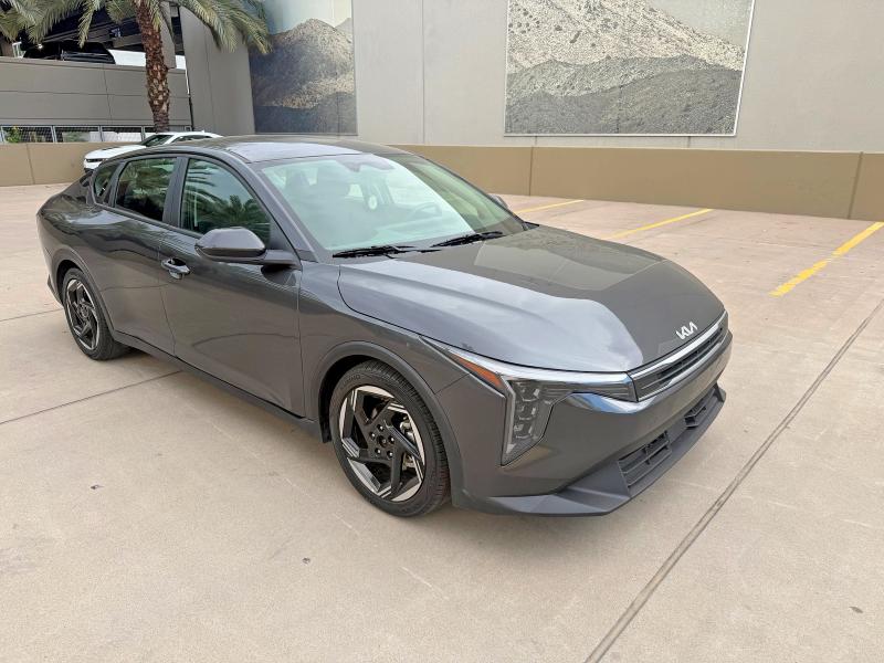 2025 KIA K4 - Търг №69478136
