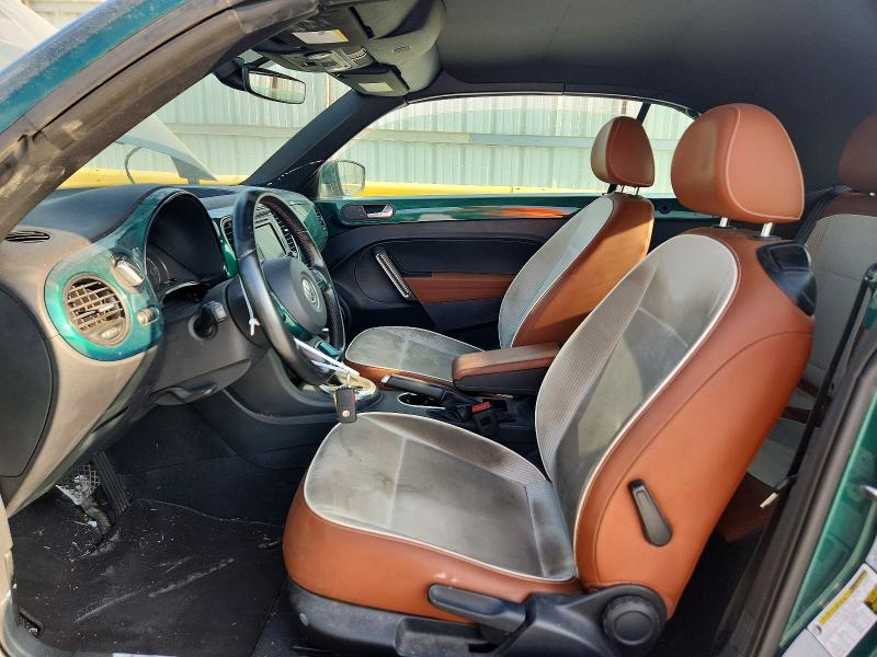 Фото 7 с аукциона – 2017 VOLKSWAGEN BEETLE с VIN 3VW517AT3HM816369