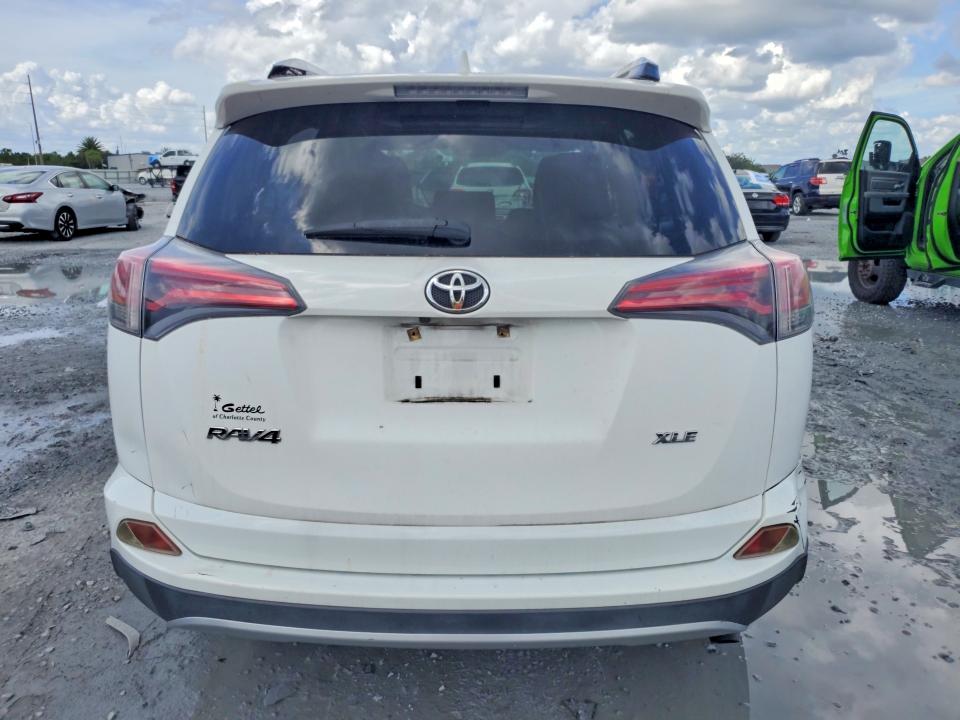 Photo 6 from auction – 2016 TOYOTA RAV4 with VIN JTMWFREVXGD084591