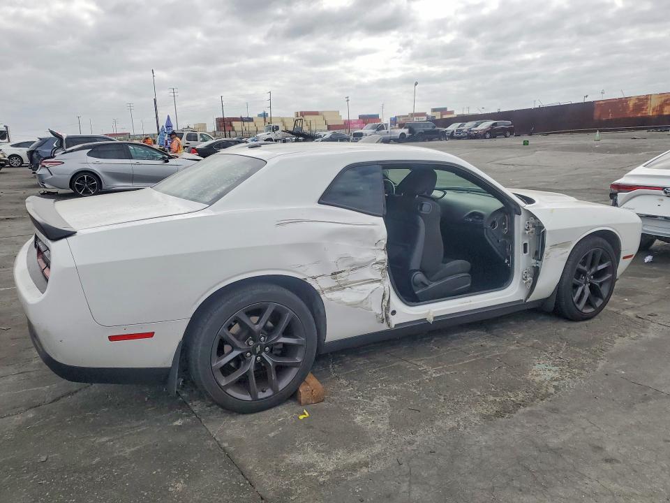 Photo 3 from auction – 2019 DODGE CHALLENGER with VIN 2C3CDZAG3KH501307