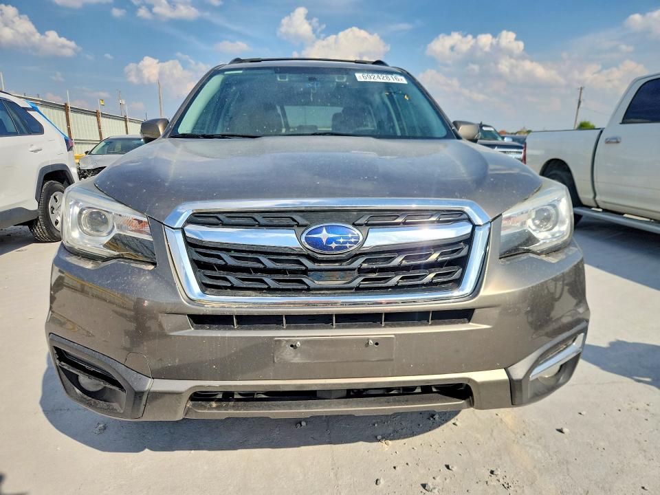 Zdjęcie 5 z aukcji – 2018 SUBARU FORESTER z VIN JF2SJAWC4JH428509