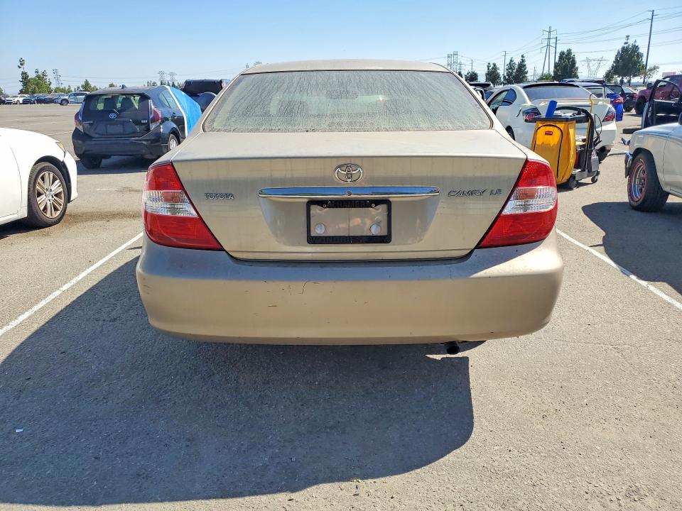 Photo 6 from auction – 2003 TOYOTA CAMRY with VIN 4T1BE32K53U763974