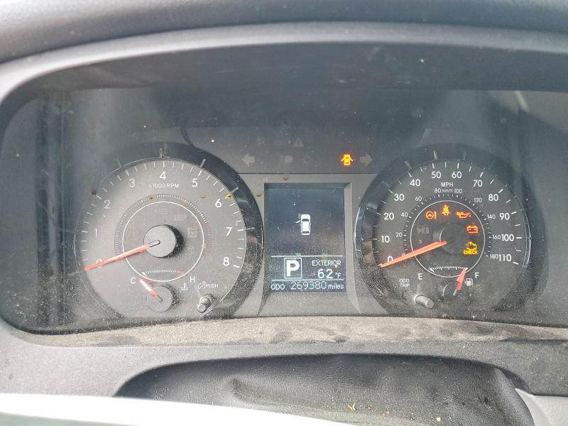 Photo 9 from auction – 2015 TOYOTA SIENNA with VIN 5TDKK3DCXFS574880