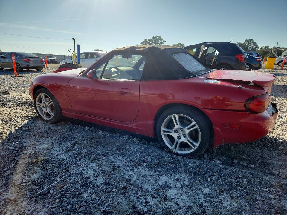 Снимка 2 от търг – 2005 MAZDA MX-5 MIATA с VIN JM1NB353450411428