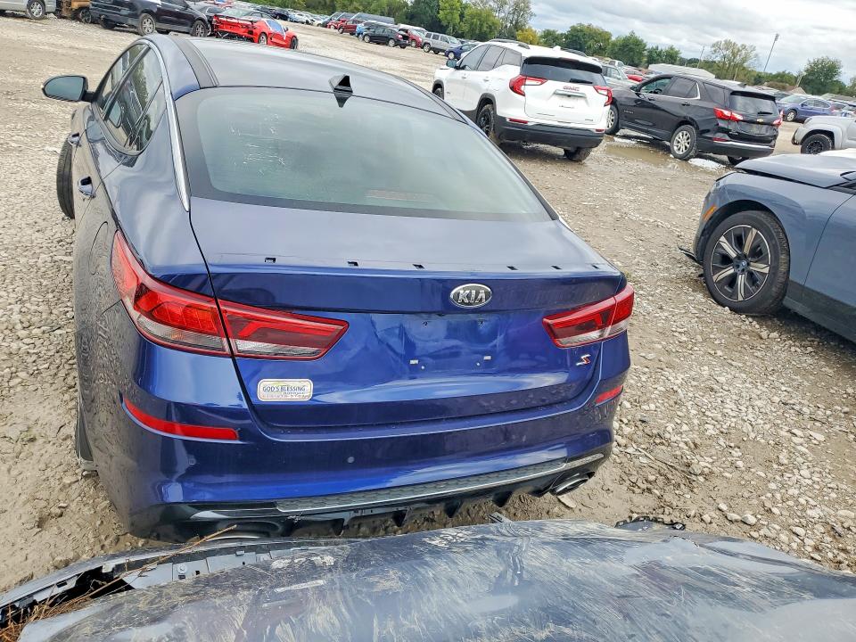 Снимка 6 от търг – 2019 KIA OPTIMA с VIN 5XXGT4L39KG372537