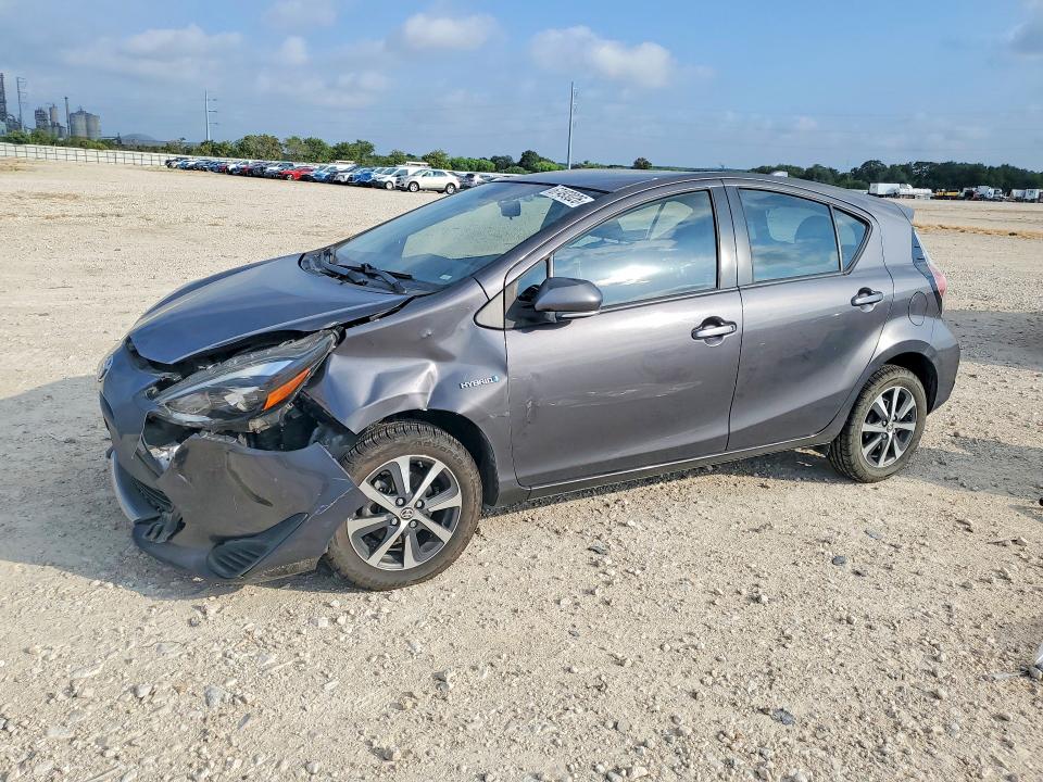 Снимка 1 от търг – 2020 TOYOTA PRIUS C с VIN JTDKDTB35L1636868