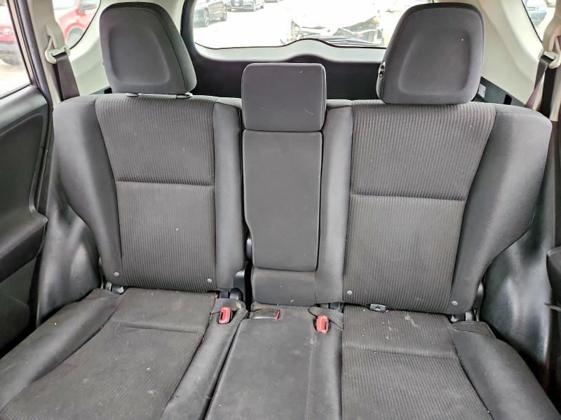 Photo 10 from auction – 2015 TOYOTA RAV4 with VIN JTMBFREV3FJ044917