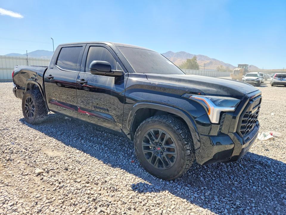 Photo 4 from auction – 2023 TOYOTA TUNDRA with VIN 5TFLA5DB9PX057933