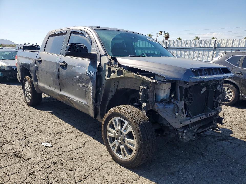 Photo 4 from auction – 2017 TOYOTA TUNDRA with VIN 5TFAY5F1XHX616074