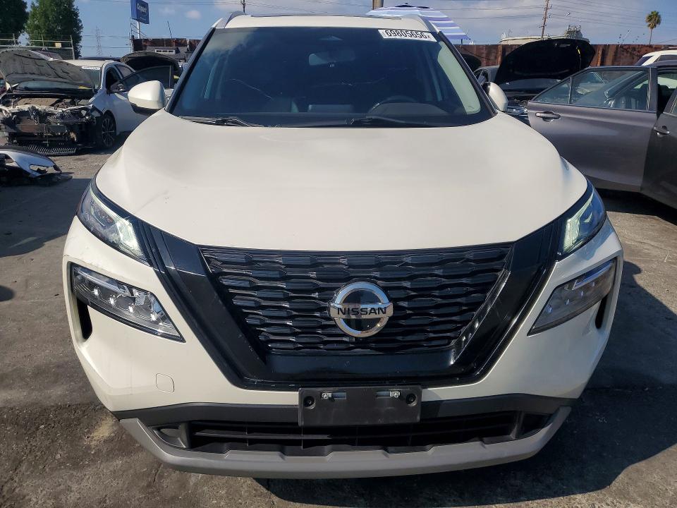 Снимка 5 от търг – 2021 NISSAN ROGUE с VIN JN8AT3BB6MW231732