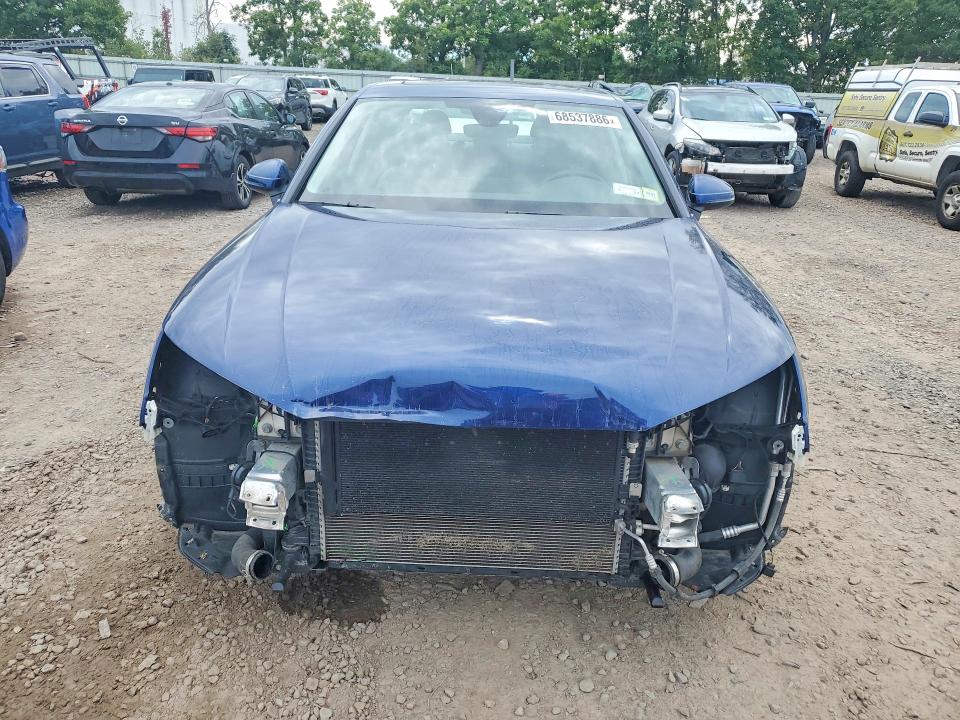 Photo 5 from auction – 2018 AUDI A4 with VIN WAUENAF47JN000909