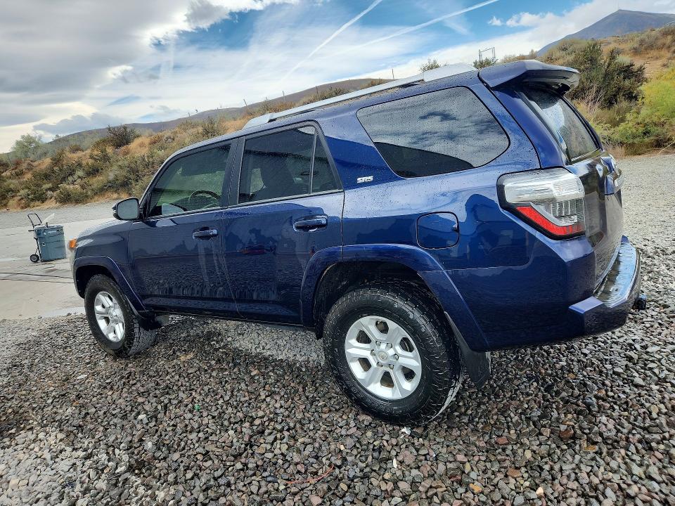 Photo 2 from auction – 2016 TOYOTA 4RUNNER with VIN JTEBU5JRXG5390637
