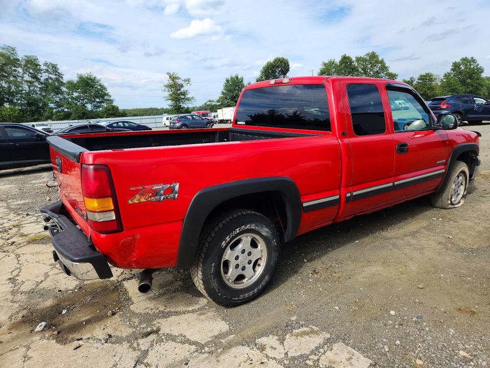 Photo 3 from auction – 2001 CHEVROLET SILVERADO with VIN 1GCEK19T91E141169