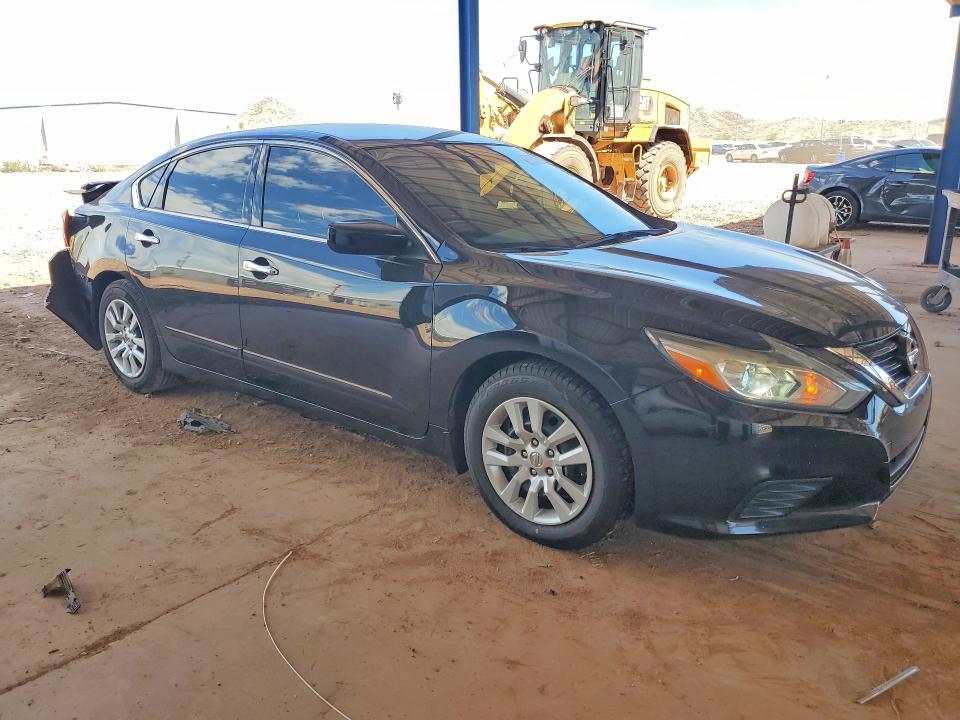 Photo 4 from auction – 2018 NISSAN ALTIMA with VIN 1N4AL3AP1JC244061