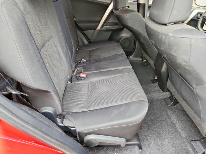 Photo 10 from auction – 2015 TOYOTA RAV4 with VIN JTMZFREV1FD071790