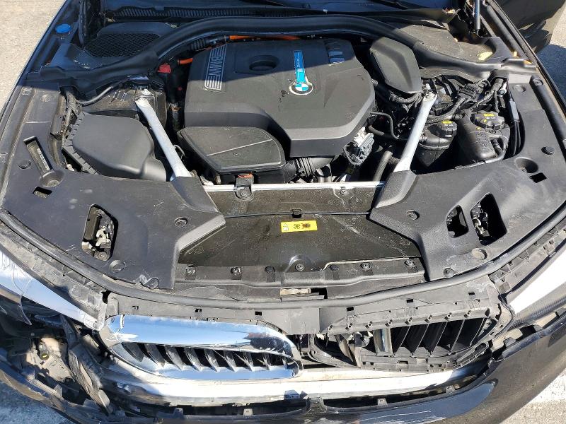 Photo 11 from auction – 2018 BMW 530E with VIN WBAJA9C51JB250766