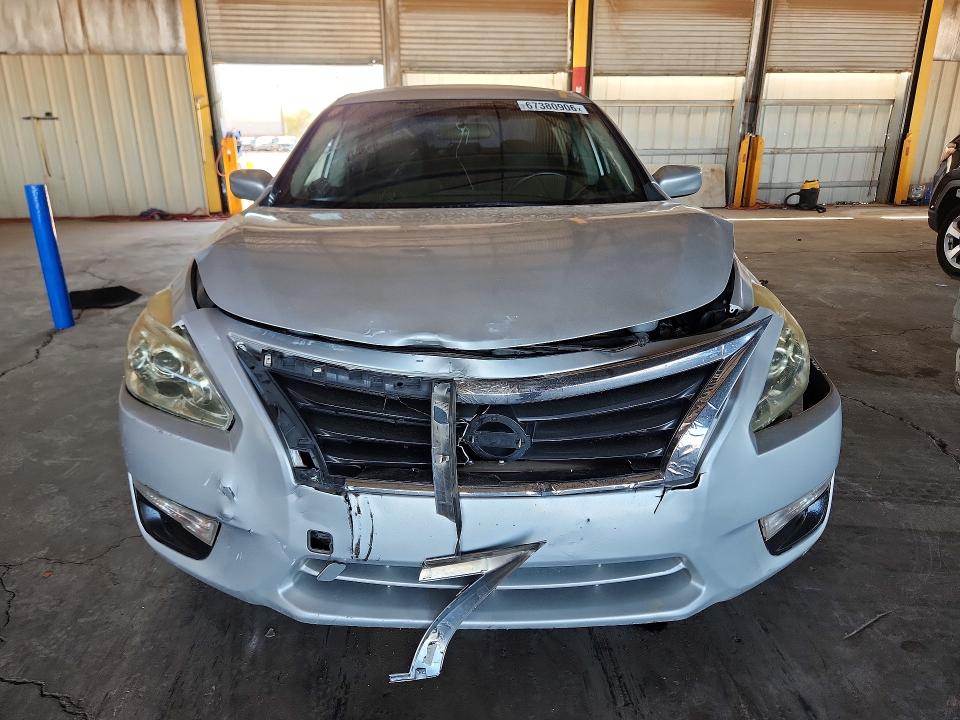 Photo 5 from auction – 2013 NISSAN ALTIMA with VIN 1N4AL3AP9DN433503