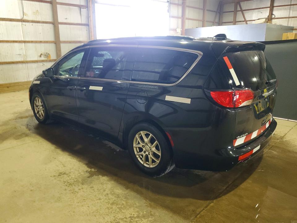 Photo 2 from auction – 2020 CHRYSLER VOYAGER with VIN 2C4RC1DG5LR261775