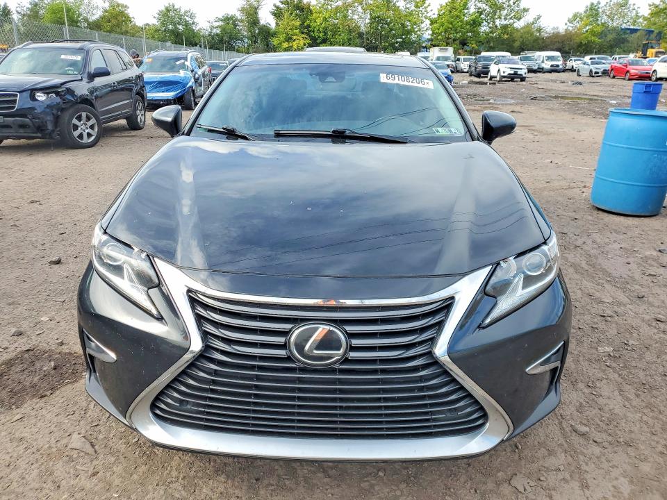 صورة رقم 5 من المزاد - 2017 LEXUS ES مع VIN 58ABK1GG1HU037076