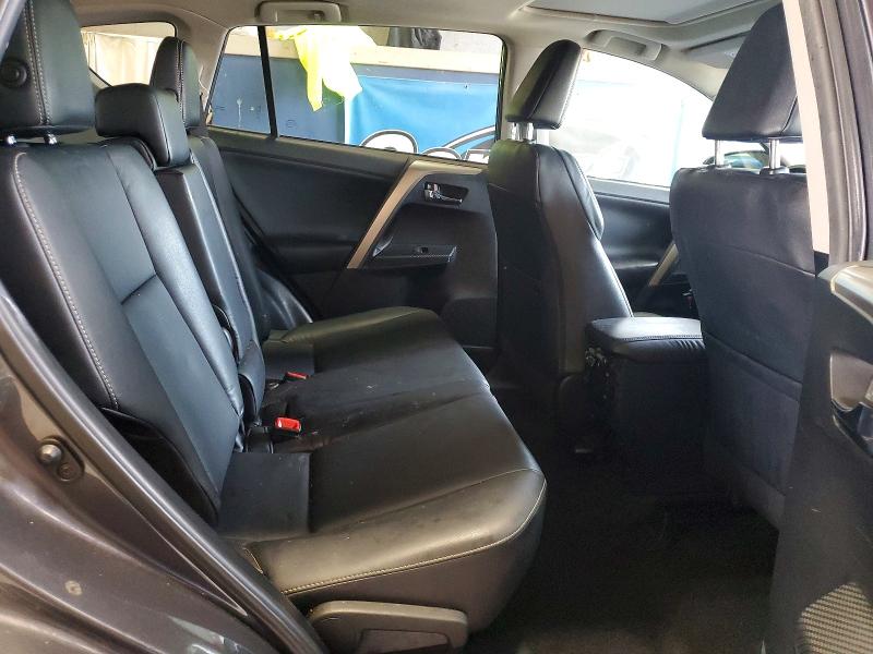 Photo 10 from auction – 2015 TOYOTA RAV4 with VIN 2T3DFREV9FW304439