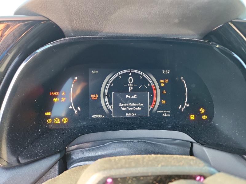 Foto 9 de la subasta – 2024 LEXUS RX 350 con VIN 2T2BAMBA2RC030263