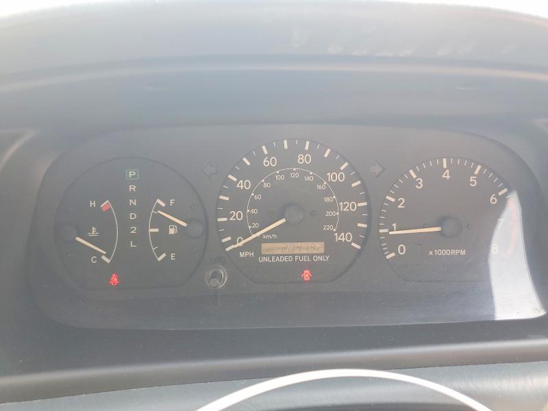 Photo 9 from auction – 1998 TOYOTA CAMRY with VIN 4T1BF22K4WU928716