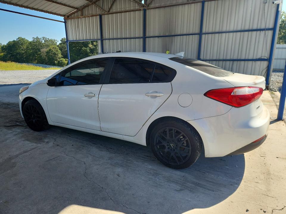 Photo 2 from auction – 2014 KIA FORTE with VIN KNAFK4A6XE5075181