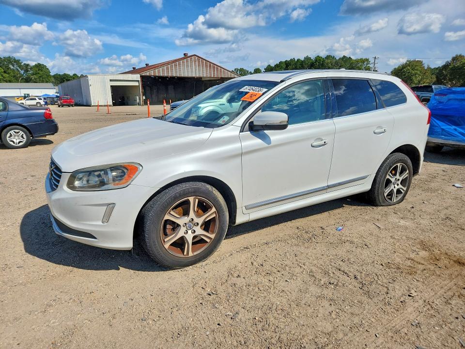 2015 VOLVO XC60 - Търг №67464036