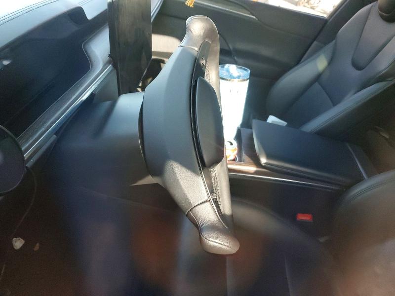 Foto 9 de la subasta – 2022 TESLA MODEL X con VIN 7SAXCBE53NF335321