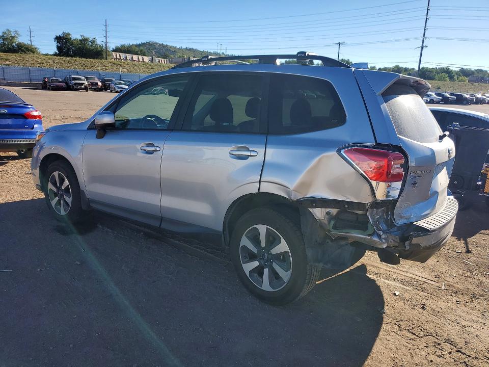 Zdjęcie 2 z aukcji – 2018 SUBARU FORESTER z VIN JF2SJAEC8JG585192